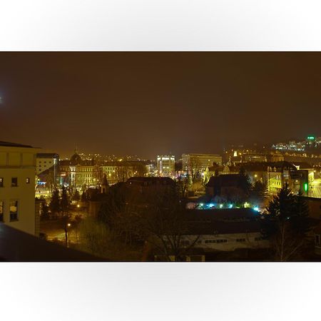 Apart Hotel Vlad Tepes ブラショフ エクステリア 写真