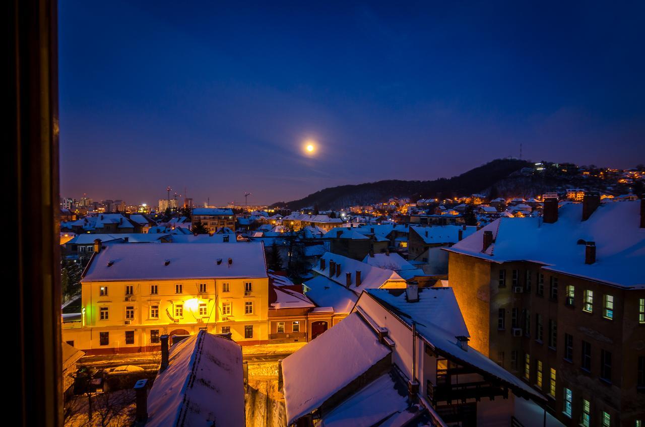 Apart Hotel Vlad Tepes ブラショフ エクステリア 写真