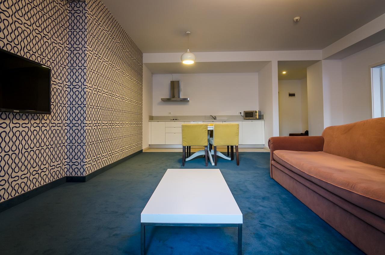 Apart Hotel Vlad Tepes ブラショフ エクステリア 写真