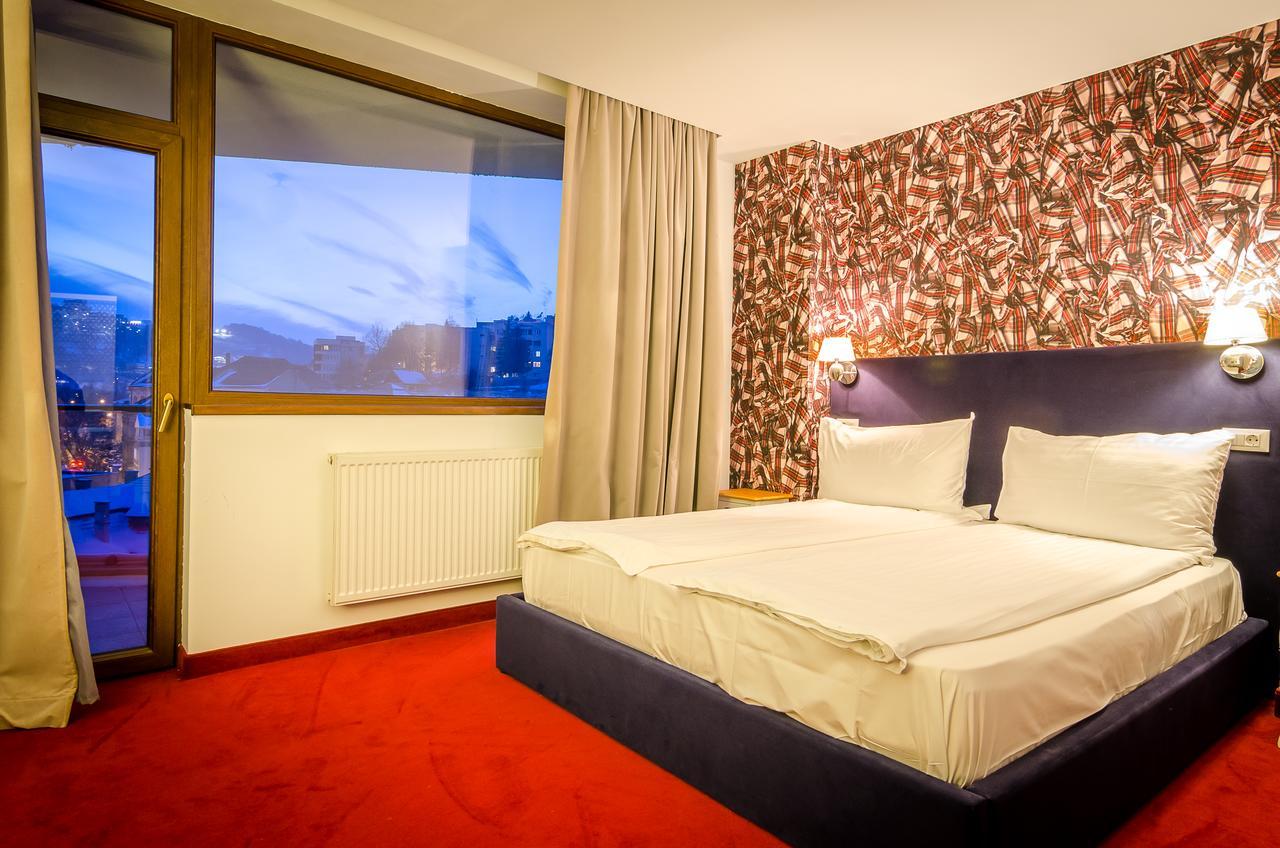 Apart Hotel Vlad Tepes ブラショフ エクステリア 写真