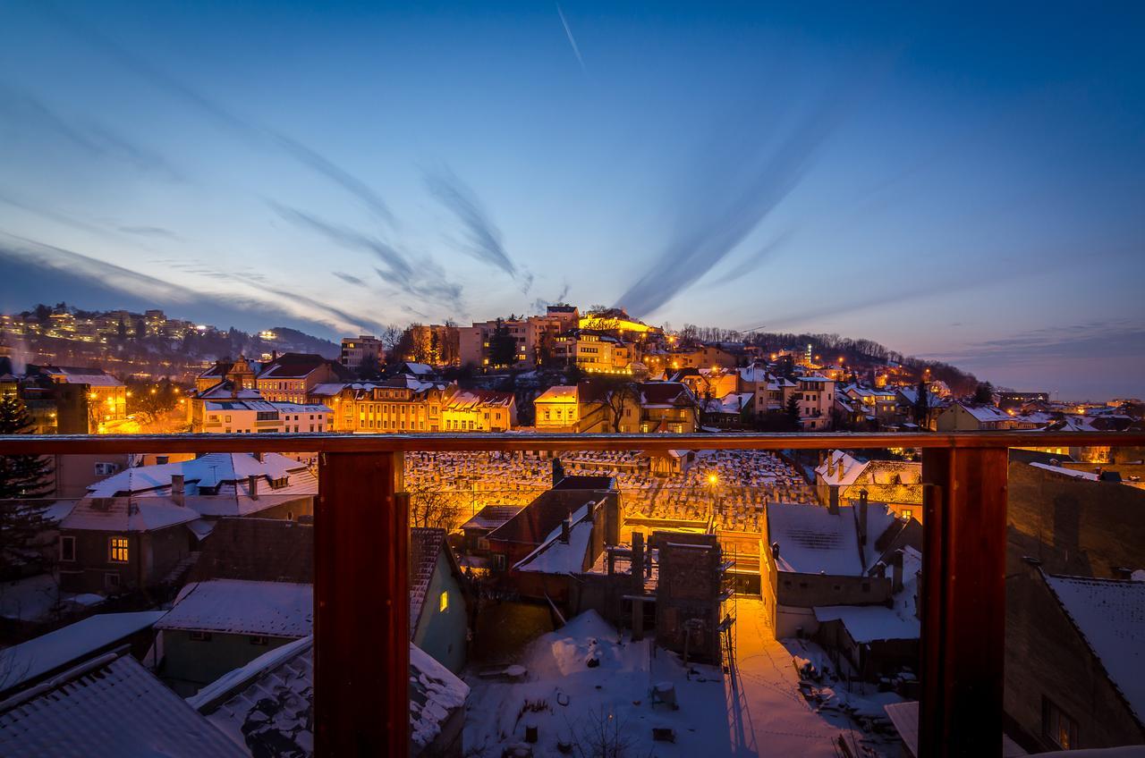 Apart Hotel Vlad Tepes ブラショフ エクステリア 写真