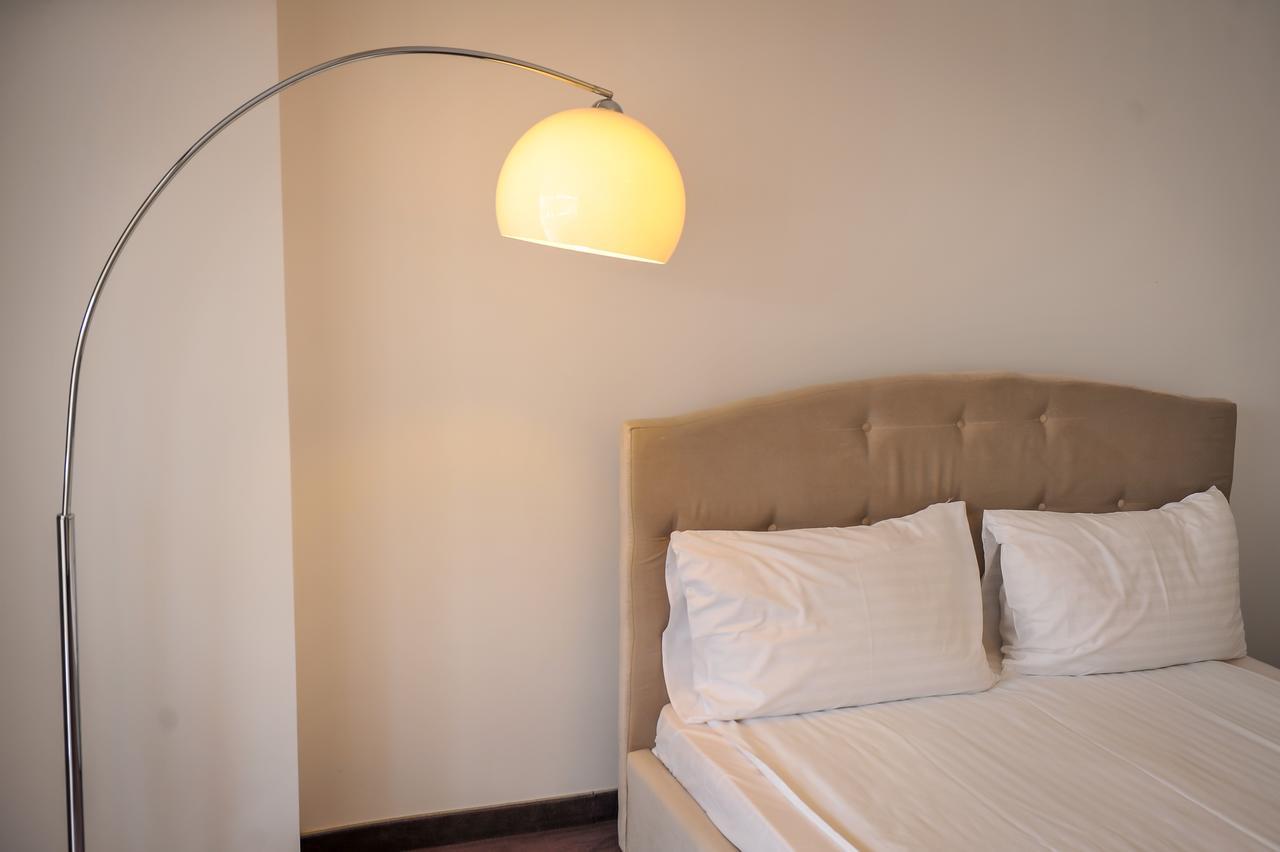 Apart Hotel Vlad Tepes ブラショフ エクステリア 写真